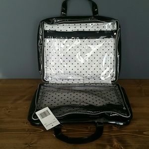 Von Maur cosmetic  case